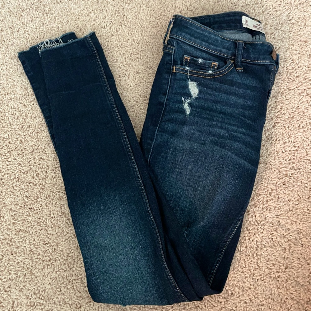 HOLLISTER Ripped Skinny Jeans, Size 3